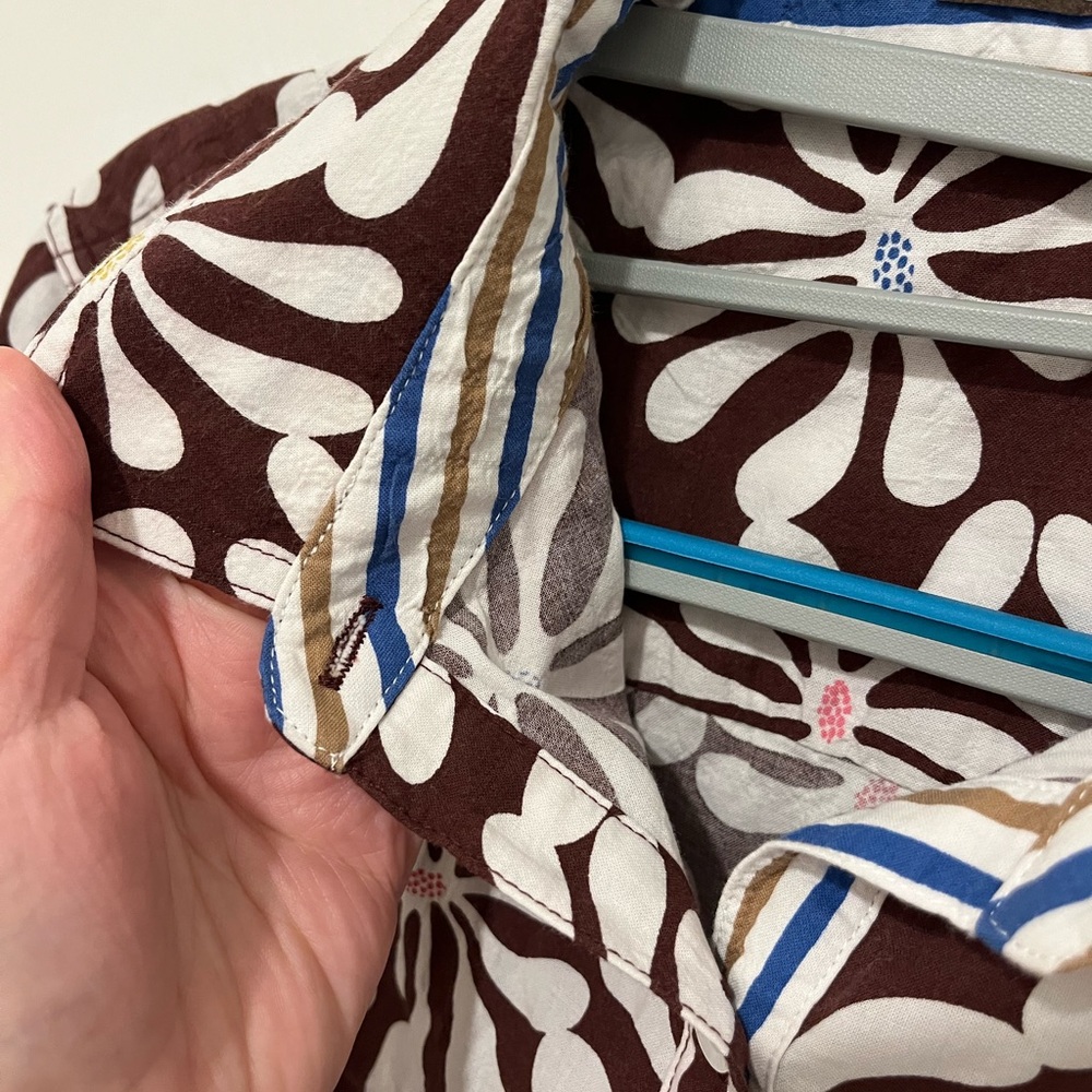 J. McLaughlin Floral Brown White Button Down Textured Shirt size S - Picture 5 of 13